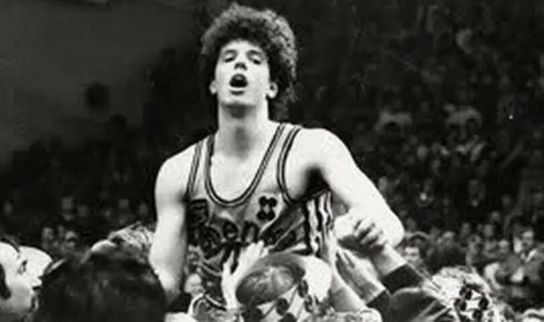 Majka Dražena Petrovića otvorila dušu: “Jedan čovjek je predvidio njegovu smrt, ali nije smio da mi kaže”