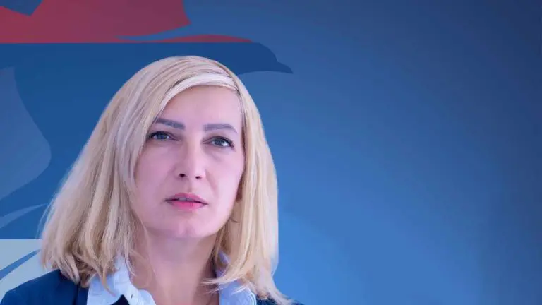 Ilijana Radanović, kandidatkinja za odbornicu u Skupštini grada Glamoč: Dok god nam neobrazovani sjede u vijeću, nema od nas ništa