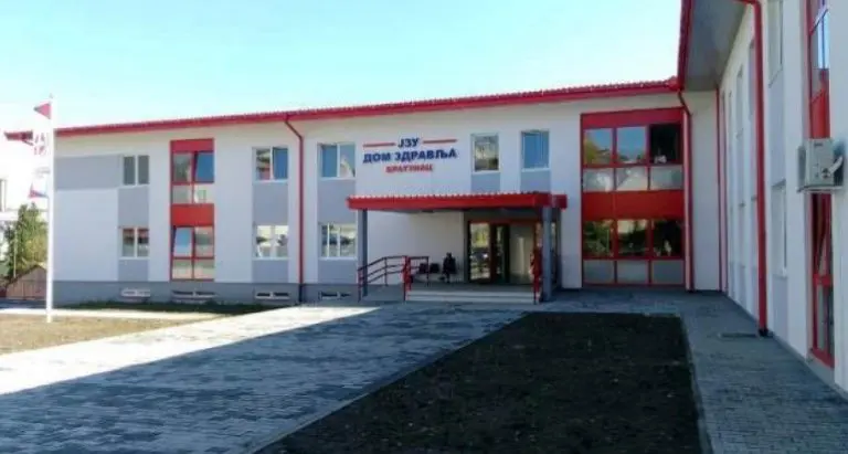 Detalji napada na doktoricu: Tražio da ga primi preko reda i da mu da trodon