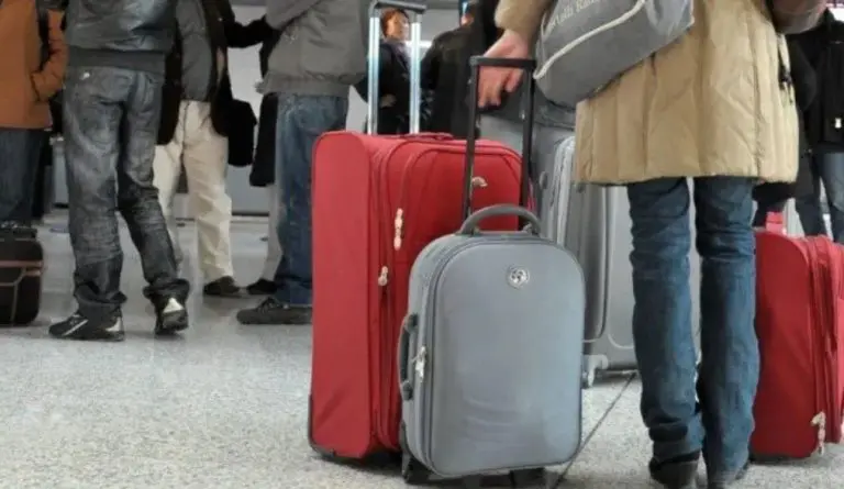 VRAĆAJU SE ČITAVE PORODICE Čak 90 učenika napustio školovanje u inostranstvu i vratilo se u ovaj bh. grad