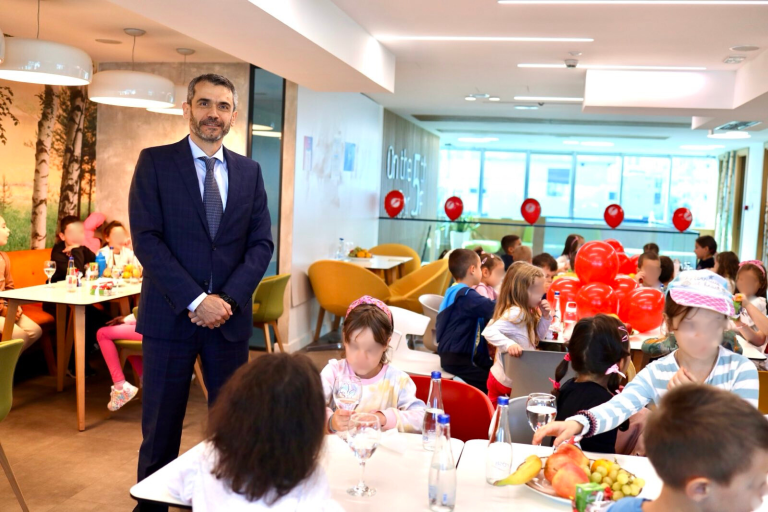 UniCredit banka Banja Luka uz najmlađe obilježila Međunarodni dan štednje, a najvjernije štediše nagradila za povjerenje