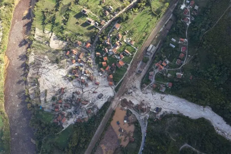 Stanje u Donjoj Јablanici veoma teško, do sada izvučeno 13 tijela