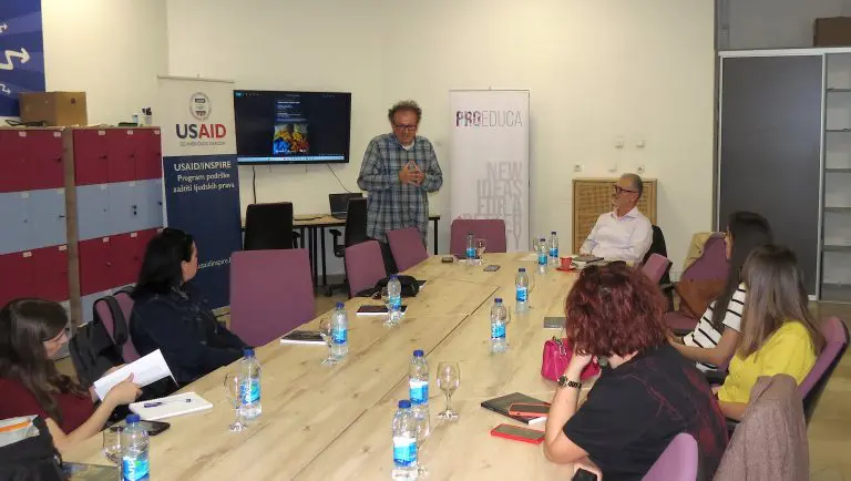 PORAZNI REZULTATI ISTRAŽIVANJA: Mladi u BiH nesvjesni opasnosti – seksualno obrazovanje hitno potrebno!”