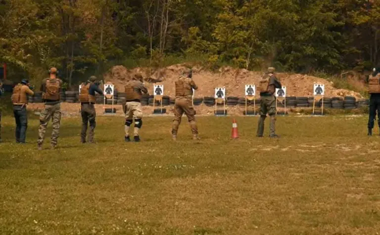 Navodno otkriveno ko organizuje ilegalne vojne kampove u BiH