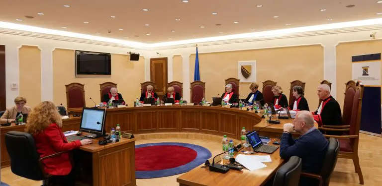 Ustavni sud BiH usvojio apelaciju Fikreta Hodžića u potpunosti, Solaka i Novalića djelimično