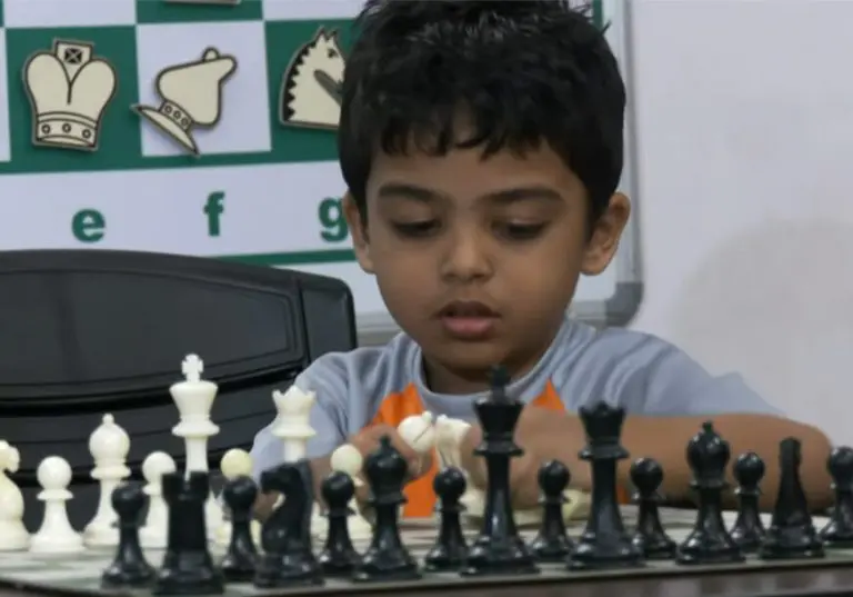 Nema ni 4 godine, a već ima rejting: Aniš Sarkar je čudo od djeteta iz Indije