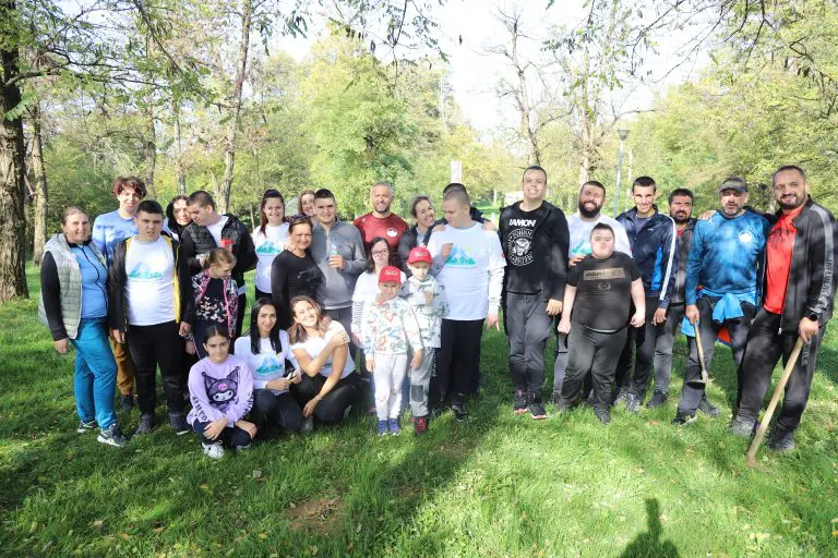 Banjalučki planinari uključili djecu sa poteškoćama u svoje aktivnosti: “Djeca su nas naučila da u prirodi zaista nema razlika”