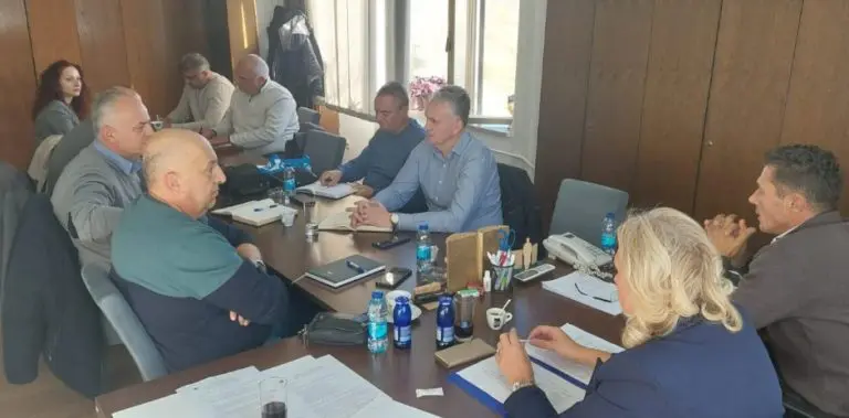 Krizna situacija u ERS-u: Sindikat plaća poreze i doprinosе za radnike
