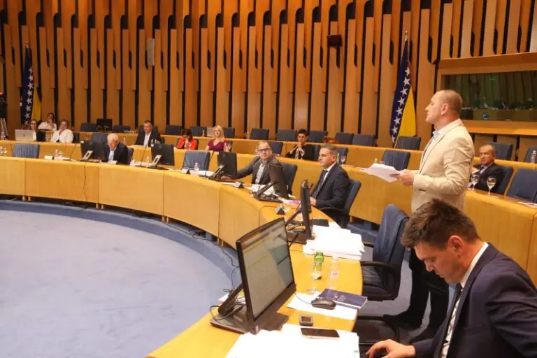Predloženo ukidanje finansiranja političkih stranaka iz budžeta, Dom naroda PSBiH na potezu