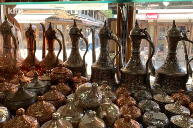 Mali privrednici počeli zatvarati radnje