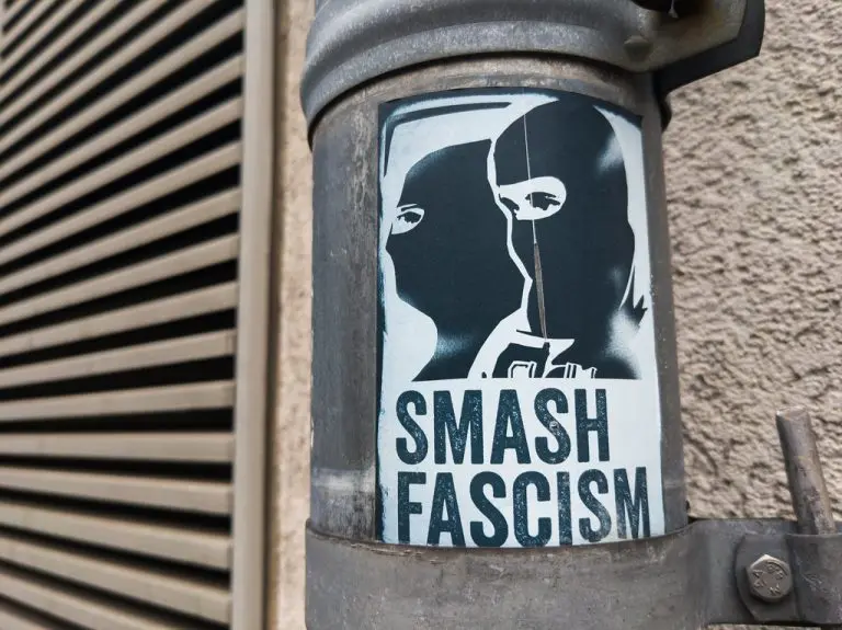 Umberto Eco: Vječni fašizam