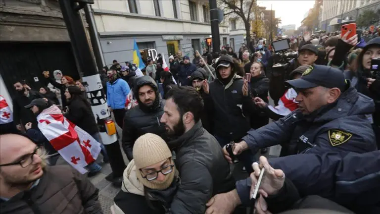 Gruzija: Sukobi policije i demonstranata nakon objave izbornih rezultata