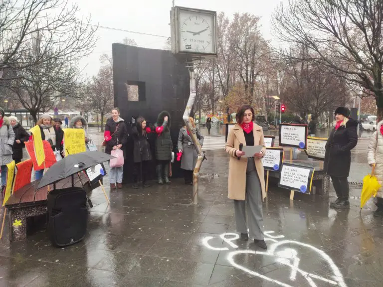 Uznemirujući podaci o femicidu: Protesti širom BiH, traži se hitna reakcija institucija!