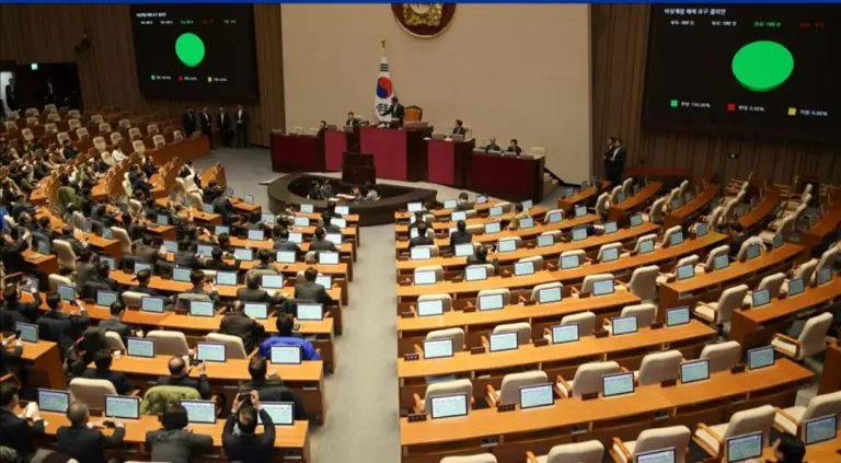Parlament Južne Koreje izglasao ukidanje vanrednog stanja