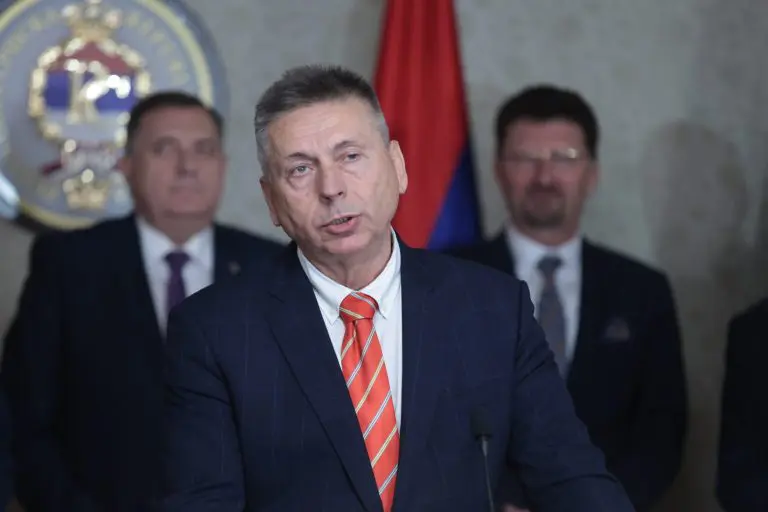 Bubić najavio da će tražiti treće međunarodno vještačenje za Dodika: ‘Cilj nije samo da se osudi, nego i da se sahrani’