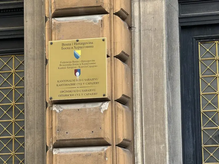 Katastrofalan propust Kantonalnog suda: Zbog jedne riječi ubici Alme Kadić smanjena kazna za čak 15 godina