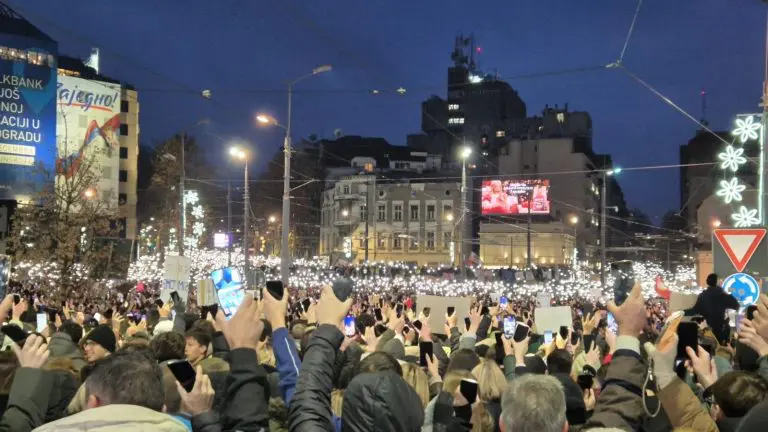 Vučićeva ‘obojena revolucija’ je borba srpskog društva za vlastitu emancipaciju