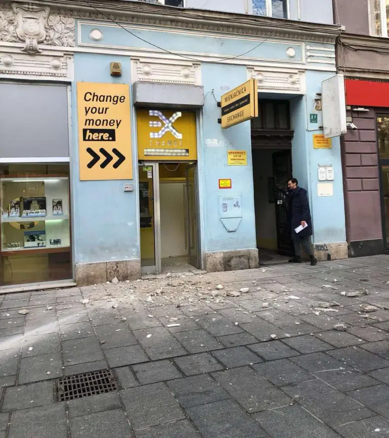 Turistkinji iz Beograda na glavu pao komad fasade u centru Sarajeva: Apelujem na vlasti da sačuvaju živote građana
