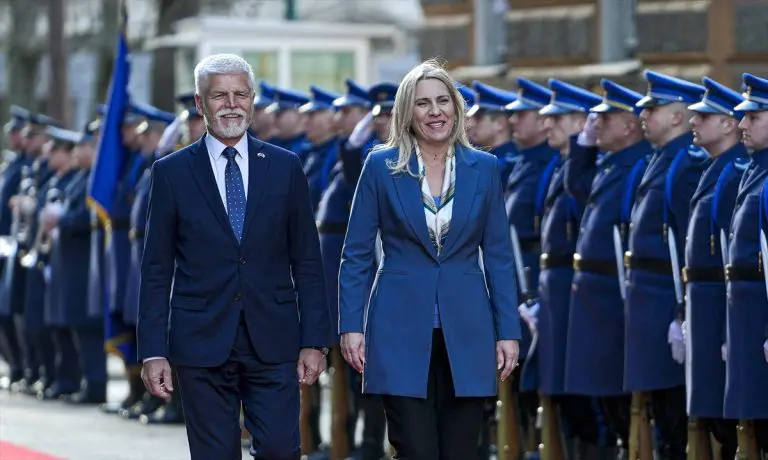 Predsjednik Češke u BiH dočekan uz najviše vojne počasti