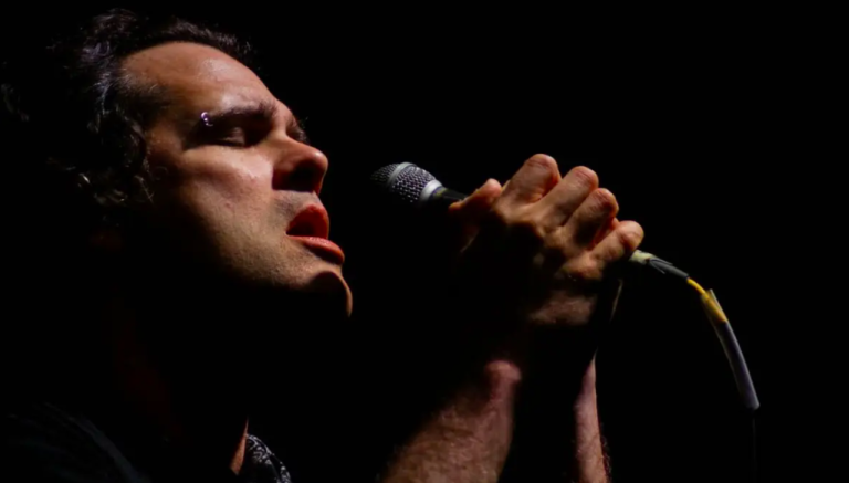 Oliver Nektarijević, frontmen benda KKN, za BUKU: Mlade treba pustiti da budu ono što jesu i poštovati ih onoliko koliko oni poštuju sebe i druge