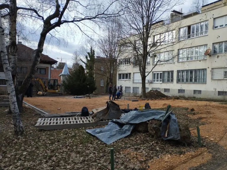 Načelnik Mandić kritikuje arhitekte koje upozoravaju na degradiranje nacionalnog spomenika u centru Sarajeva