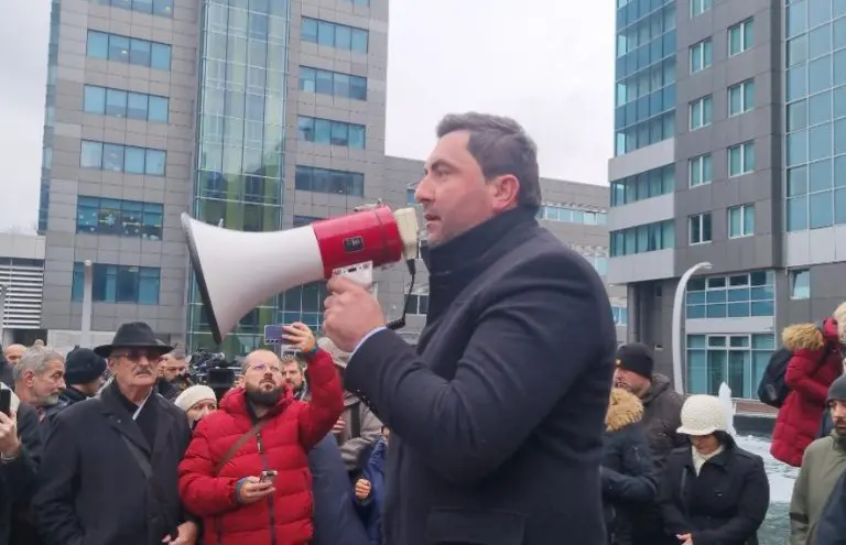 Gradonačelnik Bijeljine pušten na slobodu