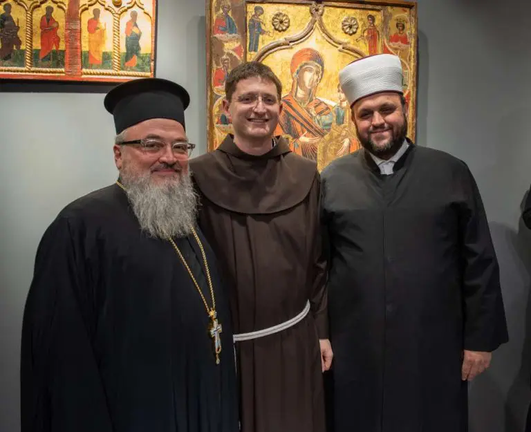 Iguman Danilo: Božić je vrijeme susreta i pružanja ruku jedni drugima