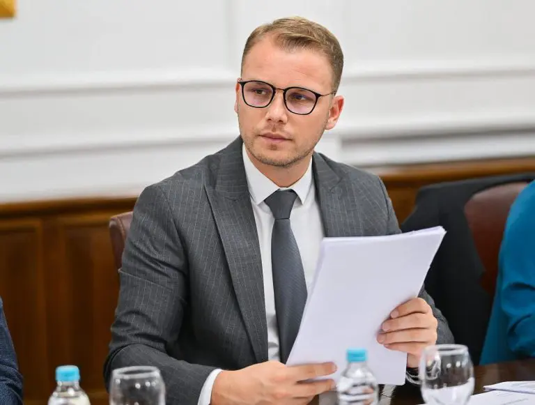Stanivuković o Gradskom olimpijskom bazenu: “Osjećam se poraženim”