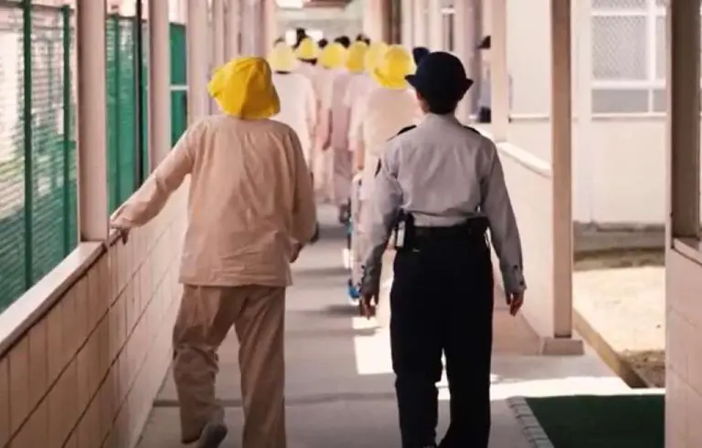 Stariji ljudi u Japanu namjerno krše zakon kako bi završili u zatvoru