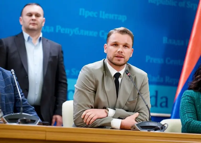 Stanivuković: “Dodikovi direktori ostavili 10 miliona maraka duga u Akvani”