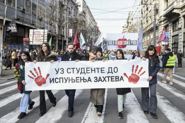 Gardijan: Studenti Srbije pokazuju svijetu kako da vrati vjeru u demokratiju