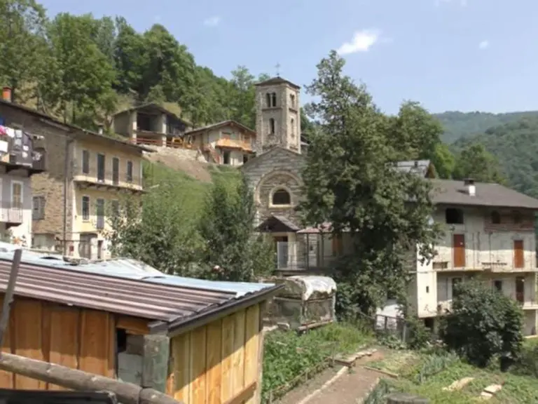 Italijansko selo u kom niko ne govori italijanski: Ne gledaju TV, a mobilni koriste samo u slučaju nužde