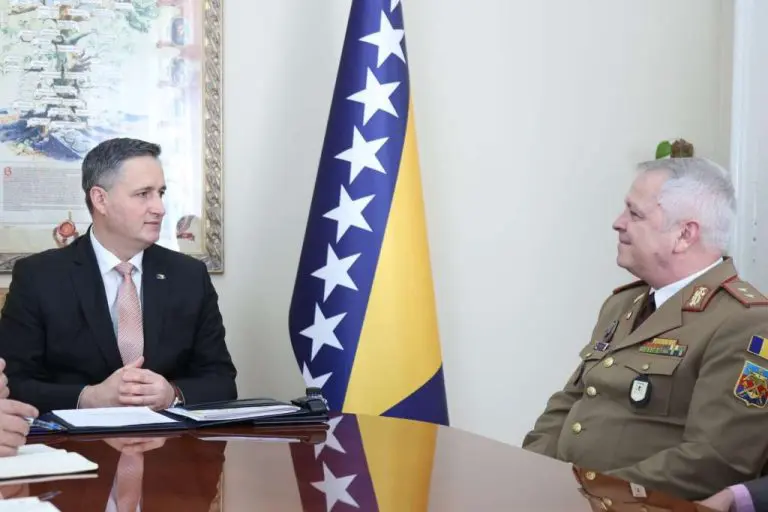 Bećirović poziva EUFOR i NATO da reaguju