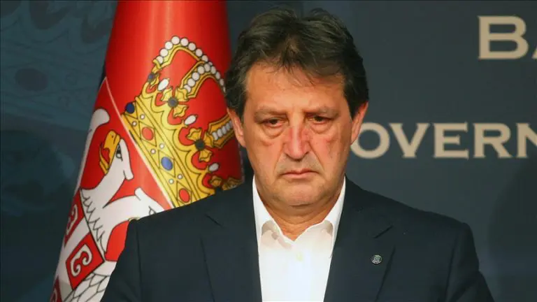 Oglasio se ministar odbrane Srbije o prijetnjama Vučiću i Brnabić