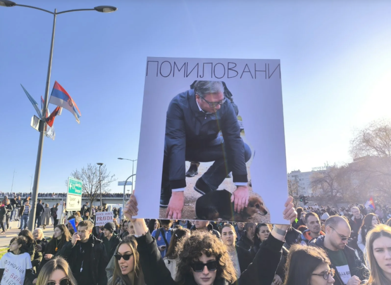 Tri mjeseca od strašne tragedije: Od 15 sati krenula blokada tri mosta u Novom Sadu, grad prepun, velika podrška studentima