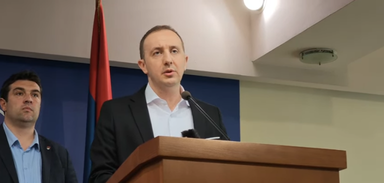 Bodiroga otkrio: Pet poslanika SNSD-a pregovara sa SDS-om!