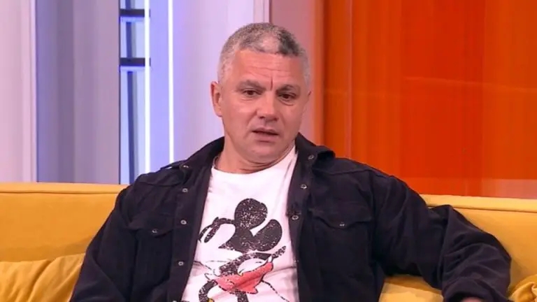 Od fudbalera do beskućnika i nazad. Poslije šest godina na ulici, ljubav ga digla sa dna