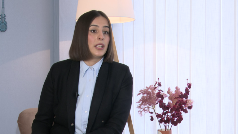 Ima li odgovornosti? Garaža UKC RS “progutala” 42 miliona KM, dok roditelji djece sa invaliditetom ostaju bez naknada