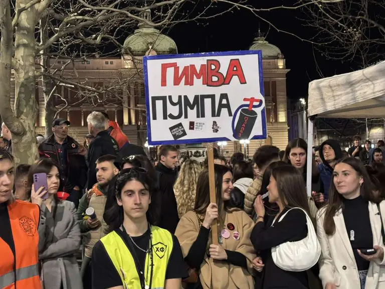 “Zbog pravnog nasilja”: Novosadski studenti najavili blokadu suda