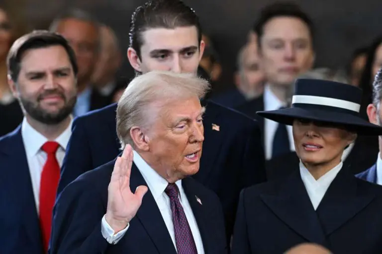 POTPISANO Trump zatvara granice za državljane 12 zemalja – djelimična zabrana važi i za još 7
