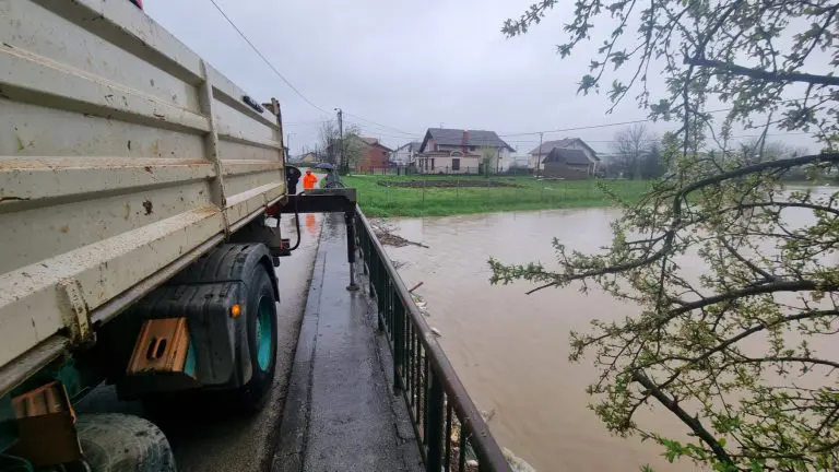 Završavamo sa obilnim padavinama!