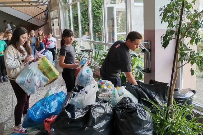 Učenici prikupili više od 1.500 kg plastičnog otpada