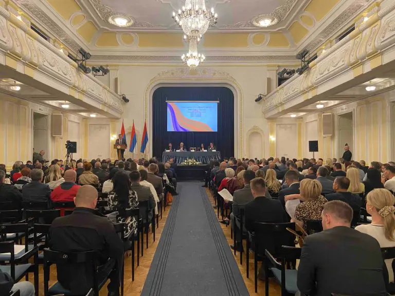 Održana završna javna rasprava o Nacrtu Ustava RS: Prijedlog uskoro u proceduri