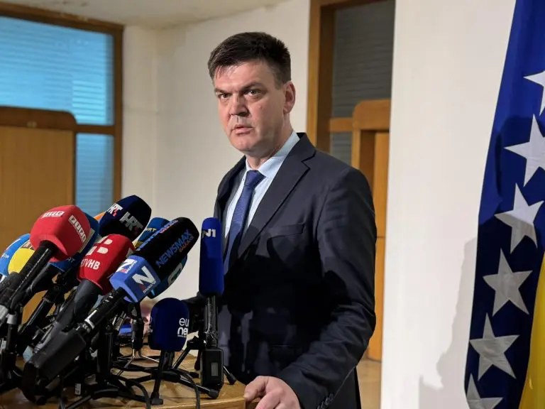 Lider HDZ 1990: Liderima Bošnjaka nedostaje hrabrosti, nudili su da visoki predstavnik nametne Izborni zakon, a da se oni “kao bune”