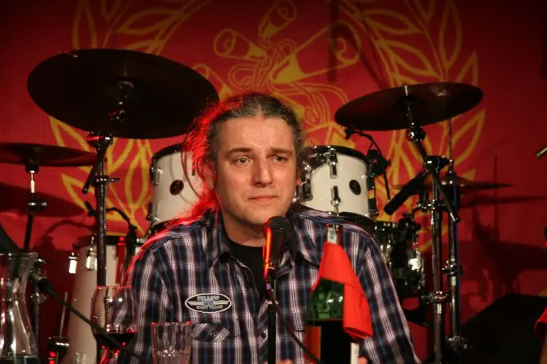 Južno dvorište Predraga Lucića