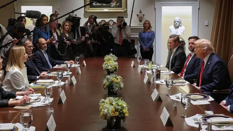 Trump se vratio na evropsku scenu? Meloni mu otvara vrata Brisela!