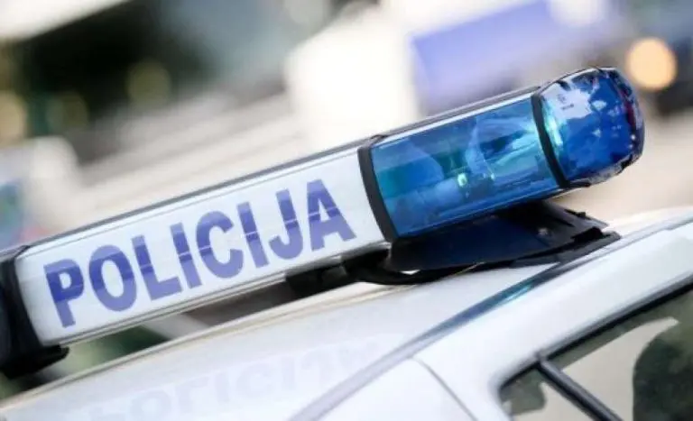 Teška saobraćajna nesreća: Tri osobe poginule kod Počitelja, ima povrijeđenih