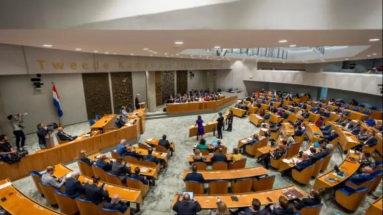 Nizozemski parlament zatražio uvođenje sankcija Dodiku