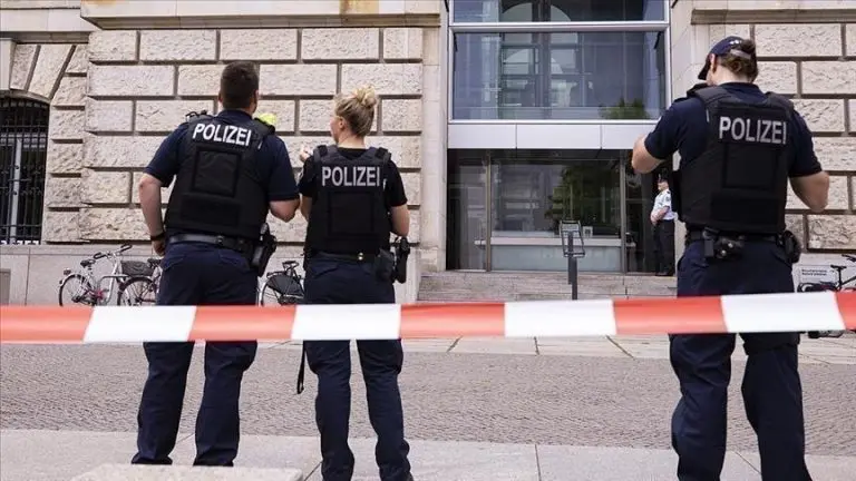 Horor u Beču: Djevojčica (14) izbodena u školi