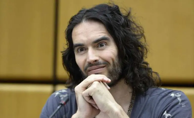 Russell Brand optužen za višestruka silovanja i seksualna zlostavljanja